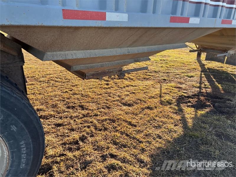 Triple E Industries 44 ft Tri/A Grain Trailer Прицепы перегрузчики зерна