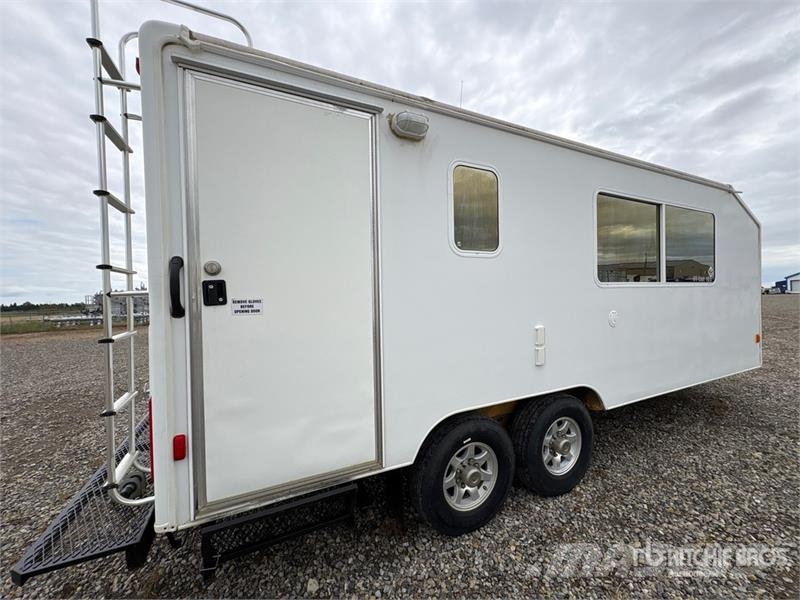 Triple E MOT240 21 ft x 8 ft Portable T/A Mobile Office Bouw - Overige