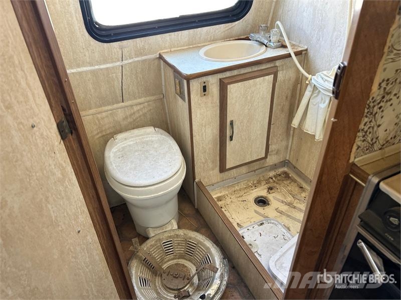 Triple E Motor Home Autocaravanas y caravanas