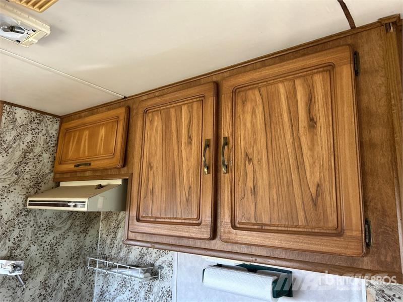 Triple E Motor Home Autocaravanas y caravanas