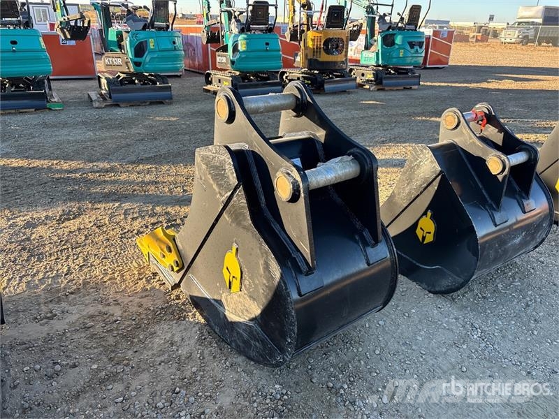 Trojan 120CL 24 in Digging Excavator Bucket - Fits 65mm C Žlice