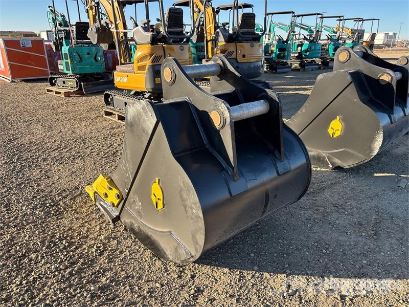 Trojan 200CL 42 in Digging Excavator Bucket - Fits 80mm C Žlice