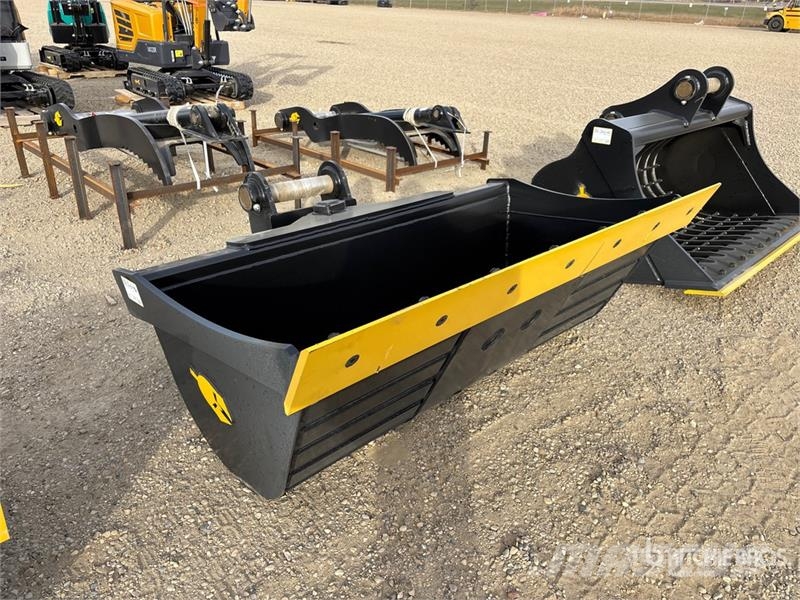 Trojan 200CL 72 in Tilting Excavator Bucket - Fits 80mm C دلاء