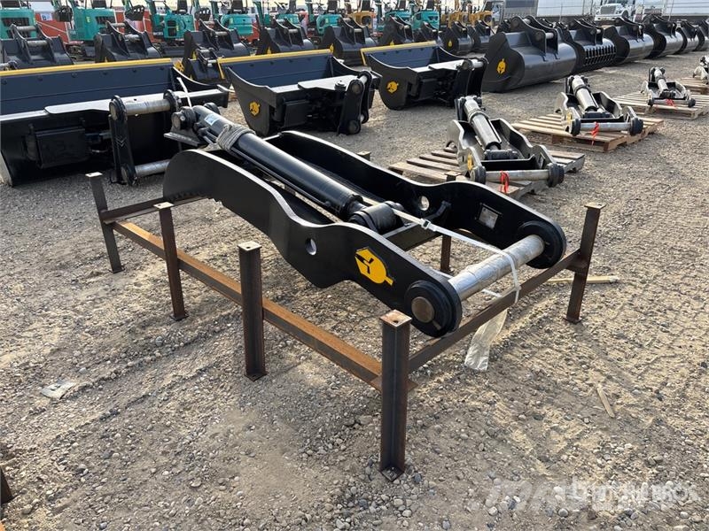 Trojan 20T-80 70 in Hydraulic Excavator Thumb - Fits Cat  Žlice