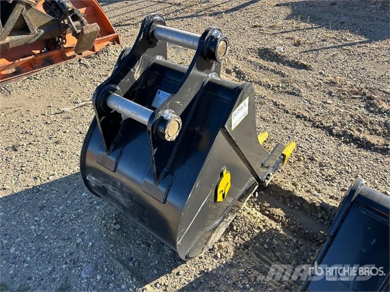 Trojan 35CL 24 in Digging Excavator Bucket - Fits 50mm Ca Kaušai
