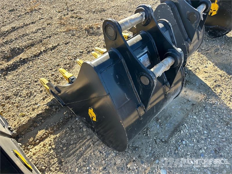 Trojan 35CL 24 in Digging Excavator Bucket - Fits 45mm Ca Kaušai