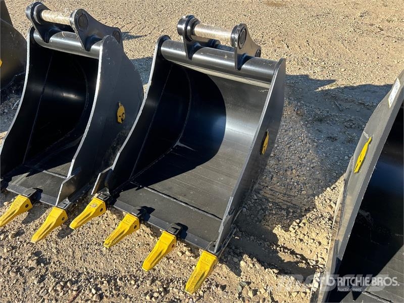 Trojan 35CL 24 in Q/C Digging Excavator Bucket - Fits 45m Žlice