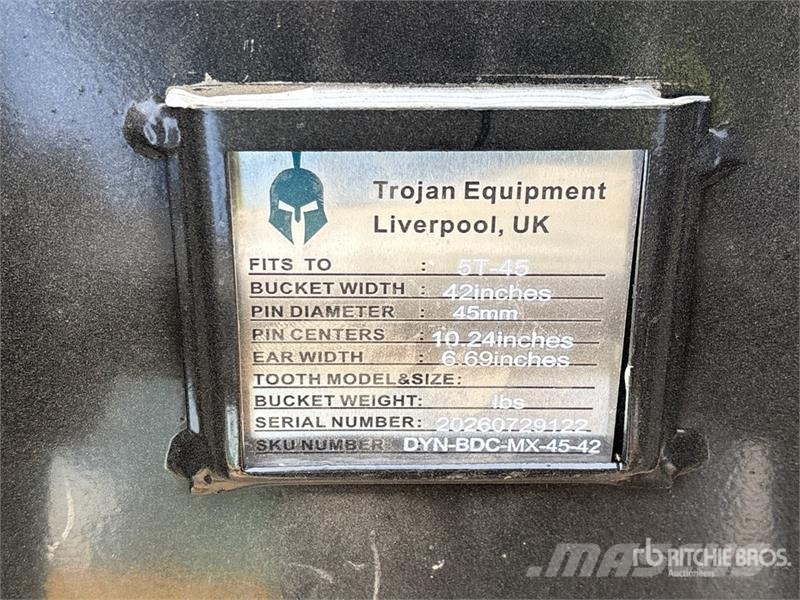 Trojan 50CL 42 in Cleanup Excavator Bucket - Fits 45mm Ca Žlice