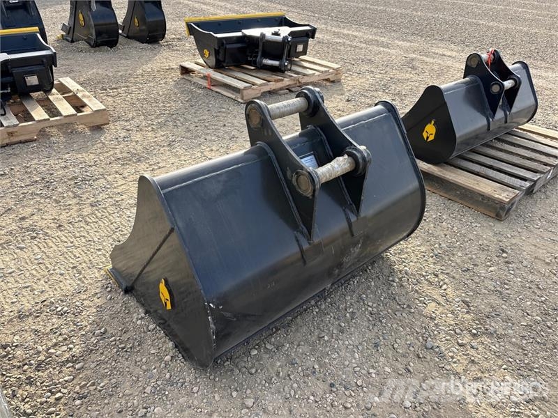 Trojan 50CL 42 in Cleanup Excavator Bucket - Fits 45mm Ca Žlice