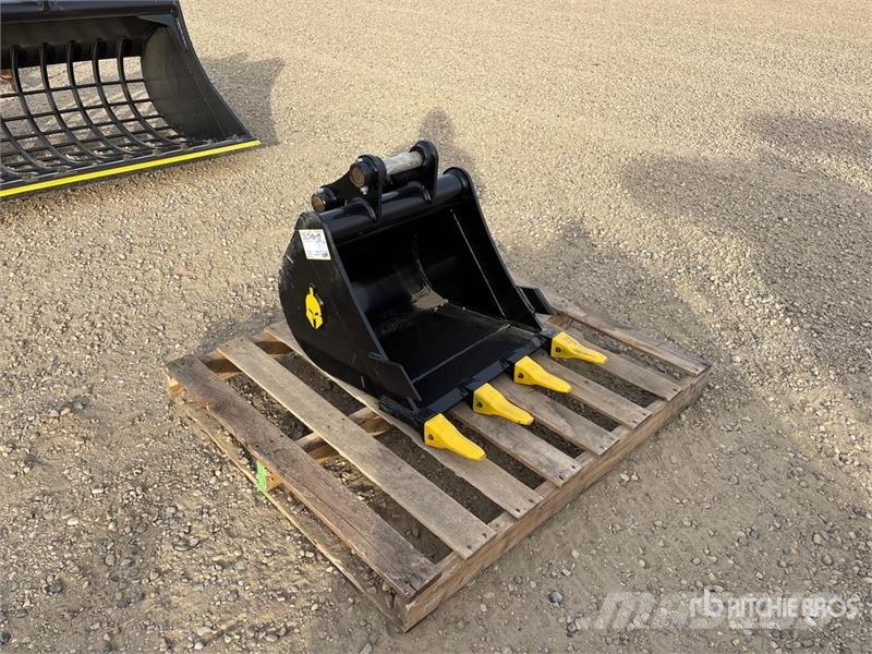 Trojan 80CL 24 in Digging Excavator Bucket - Fits 40mm Ca Žlice