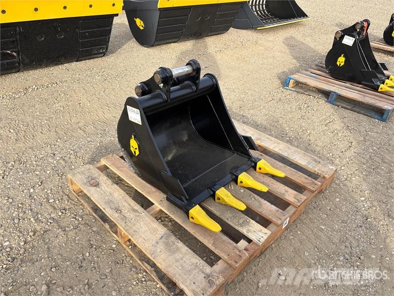 Trojan 80CL 24 in Digging Excavator Bucket - Fits 40mm Ca Žlice