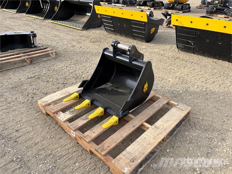 Trojan 80CL 24 in Digging Excavator Bucket - Fits 40mm Ca Žlice