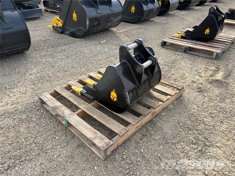 Trojan 80CL 24 in Digging Excavator Bucket - Fits 40mm Ca Žlice