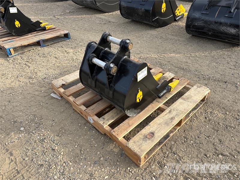 Trojan 80CL 24 in Digging Excavator Bucket - Fits 40mm Ca Žlice