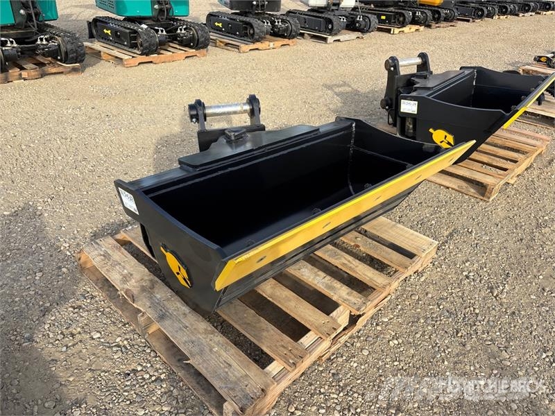 Trojan 80CL 48 in Hydraulic Tilting Excavator Bucket - Fi Žlice