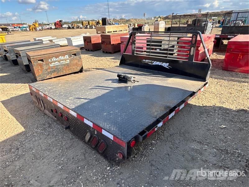 Truck Flatbed Body Фургони