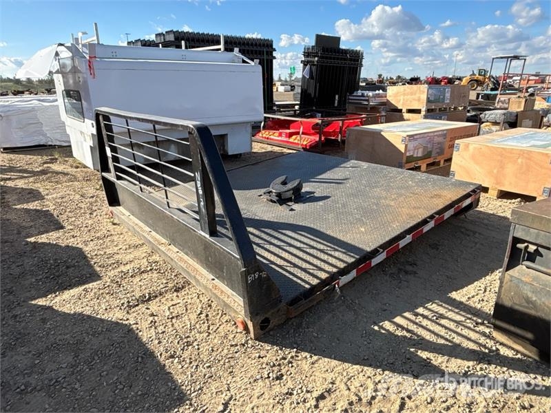 Truck Flatbed Body Фургони