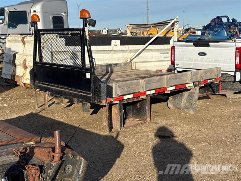  Truck Flatbed Body Фургони
