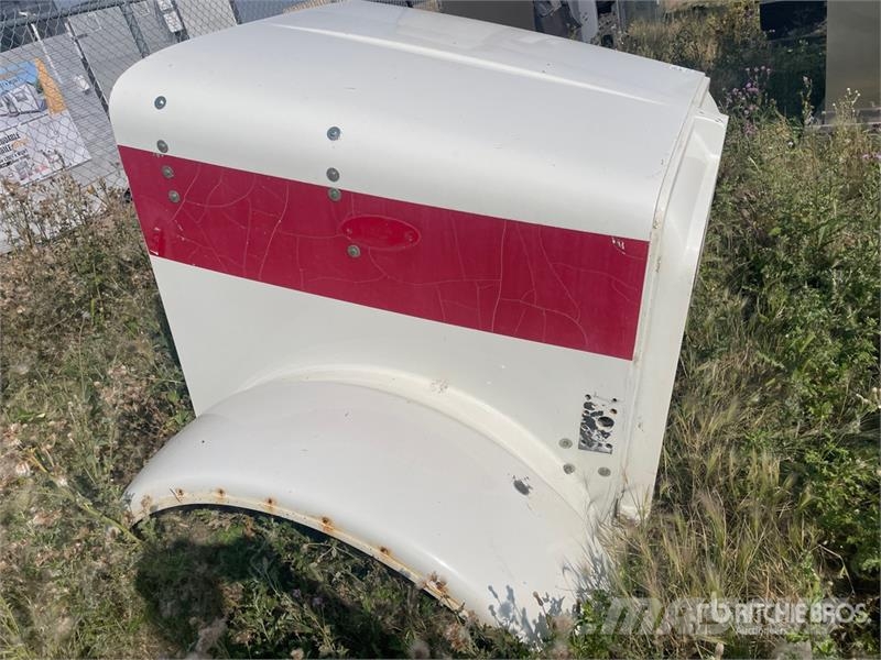 Truck Hood Egyéb