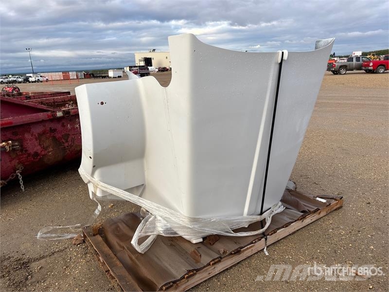  Truck Hood (Unused) Ostali kamioni