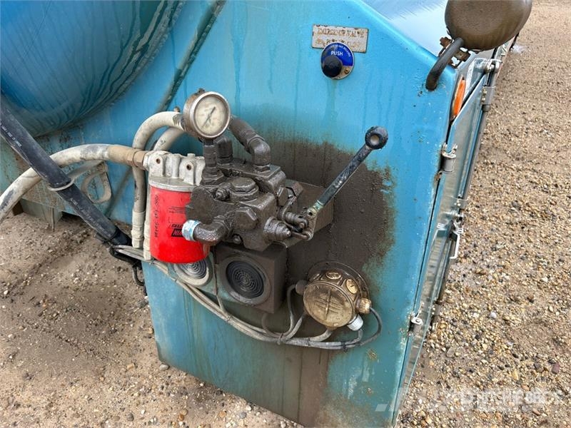  Truck Tank Body Коммерческий транспорт - Другие
