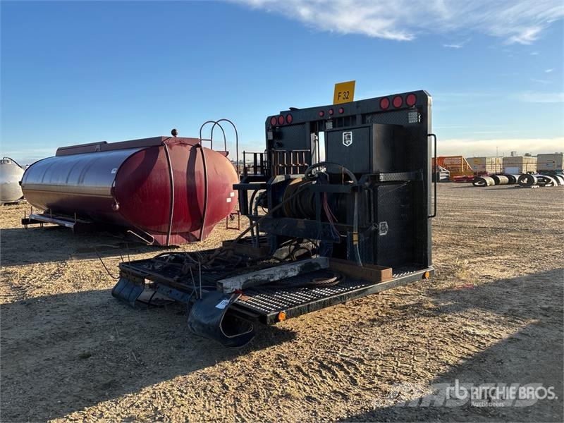  Truck Winch Bed معدات النقل - غير ذلك