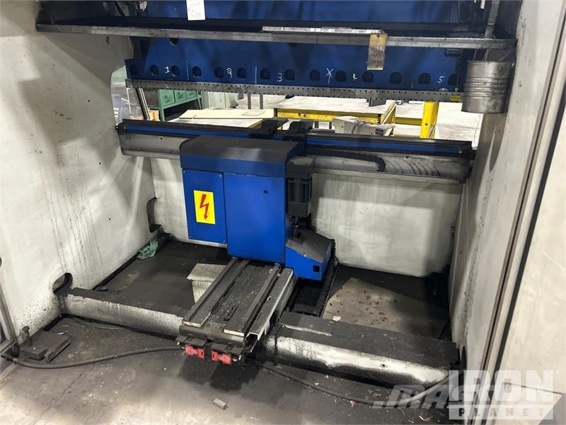 TRUMPF TrumaBend V85S 85 ton CNC Press Brake Utilaje construcții - Altele