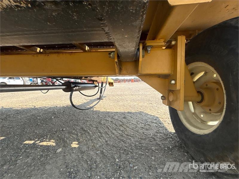  Tube Line BaleBoss2 S/A Square Bale Processor Rullipurustid, noad ja lahtirullijad