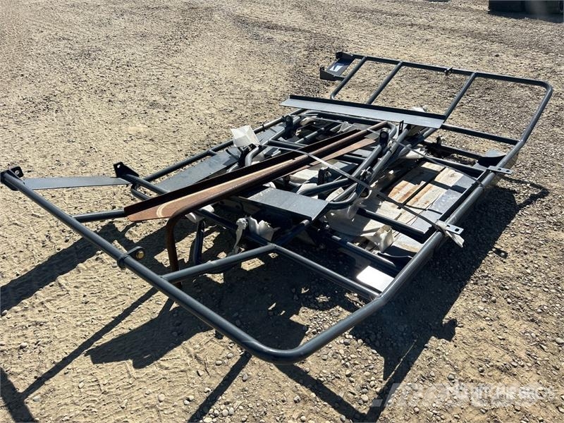 Tusk Folding Hand Rails (Unused) - Fits Hitachi ZX490-6 Otros componentes