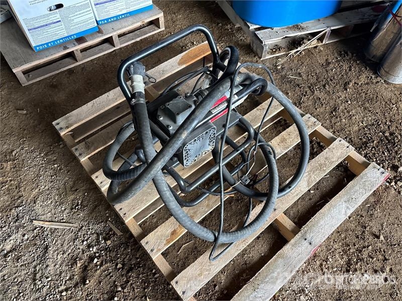 Tuthill Chemical Pump Pumput ja sekoittimet