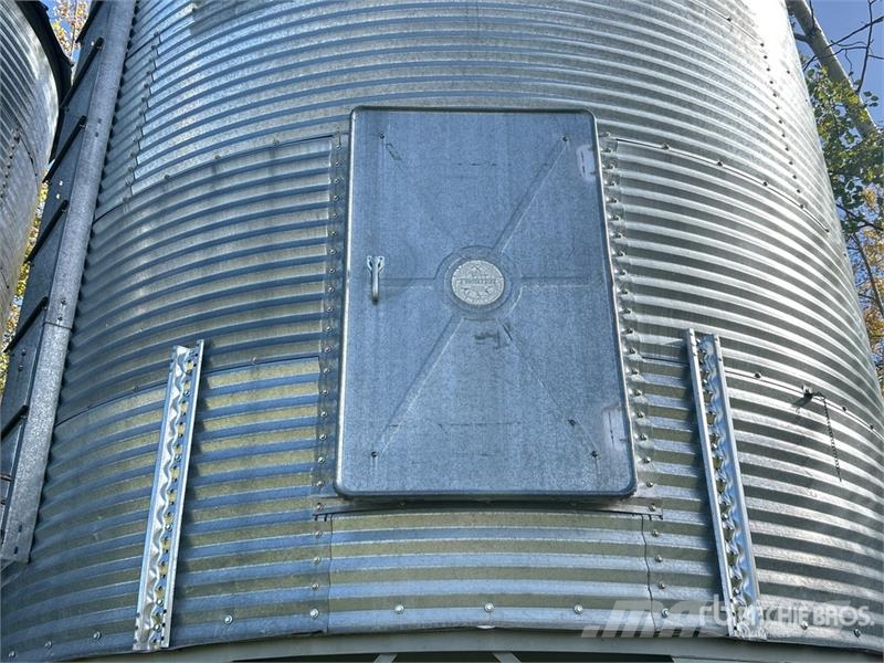Twister +/- 2100 bu 5 Ring Hopper Grain Bin Stockage, conditionnement - Autres