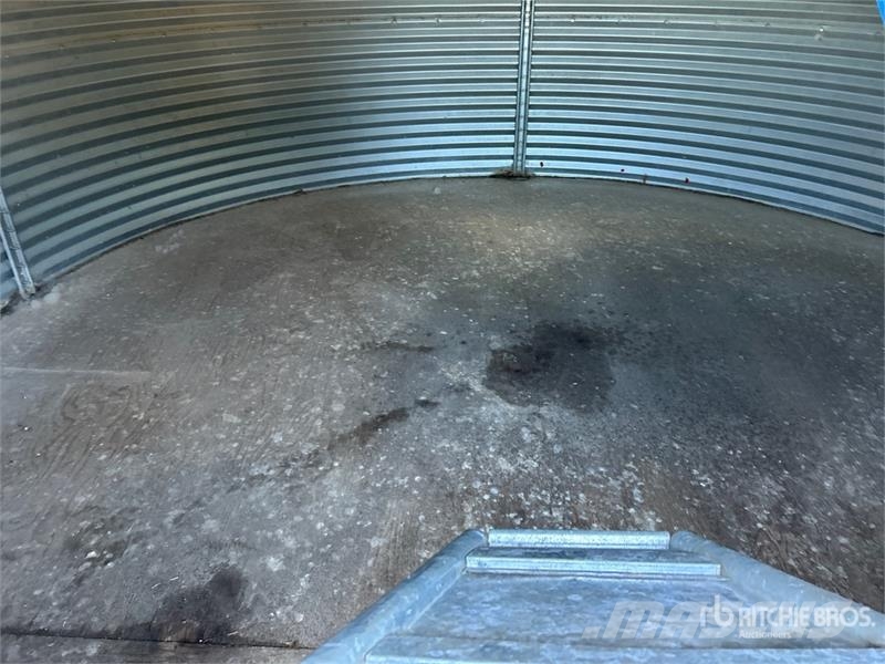 Twister +/- 2400 bu 6 Ring Grain Bin Stroje a zariadenia na spracovanie a skladovanie poľnohospodárskych plodín - Iné
