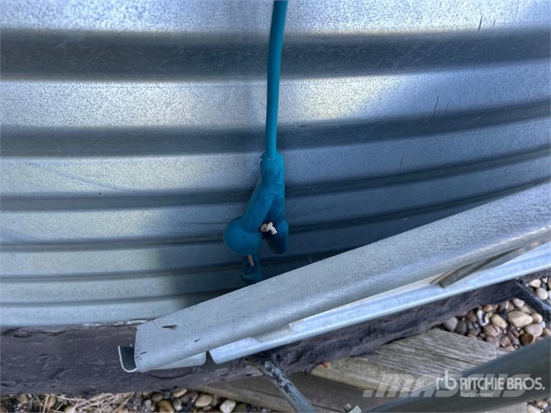 Twister +/- 2400 bu 6 Ring Grain Bin Stroje a zariadenia na spracovanie a skladovanie poľnohospodárskych plodín - Iné