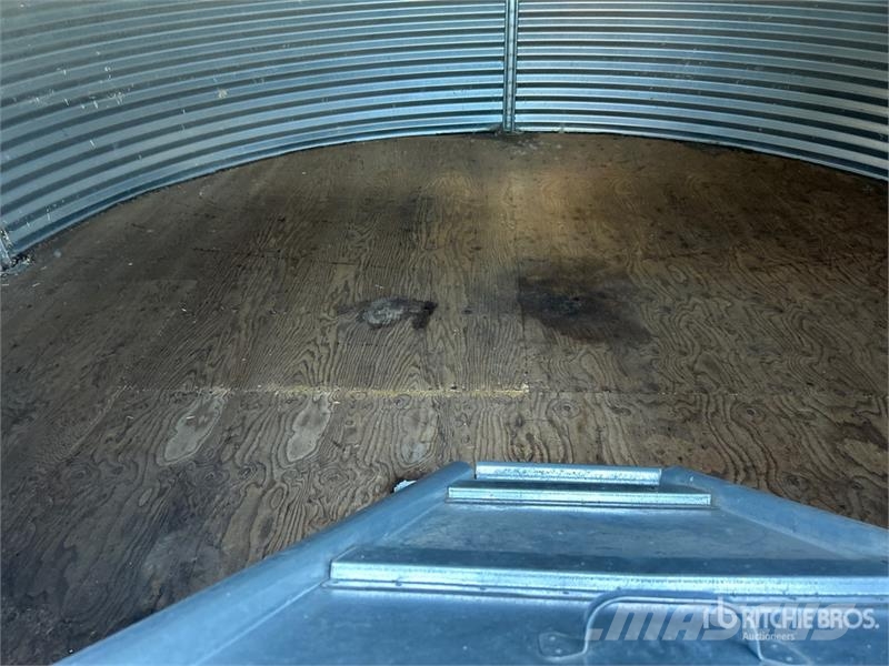 Twister +/- 2400 bu 6 Ring Grain Bin Crop processing and storage units/machines - Others