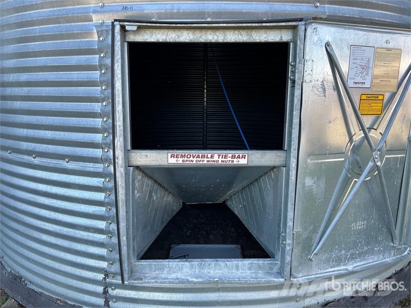 Twister +/- 2400 bu 6 Ring Grain Bin Stroje a zariadenia na spracovanie a skladovanie poľnohospodárskych plodín - Iné