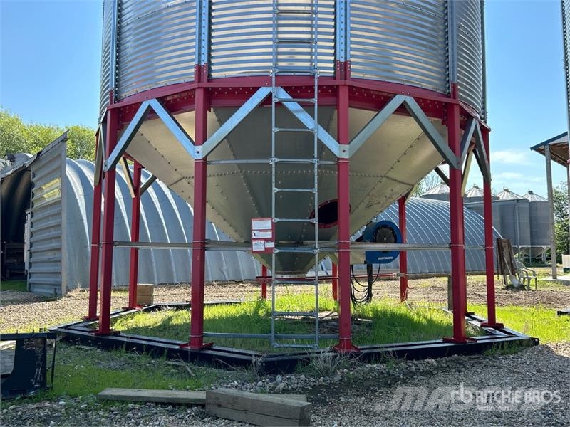 Twister +/- 4000 bu 5 Ring Hopper Grain Bin 作物プロセスッサーと収納ユニット/機械 - その他