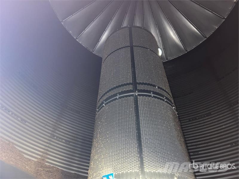 Twister +/- 4000 bu 5 Ring Hopper Grain Bin Crop processing and storage units/machines - Others