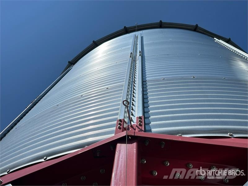 Twister +/- 4000 bu 5 Ring Hopper Grain Bin Crop processing and storage units/machines - Others