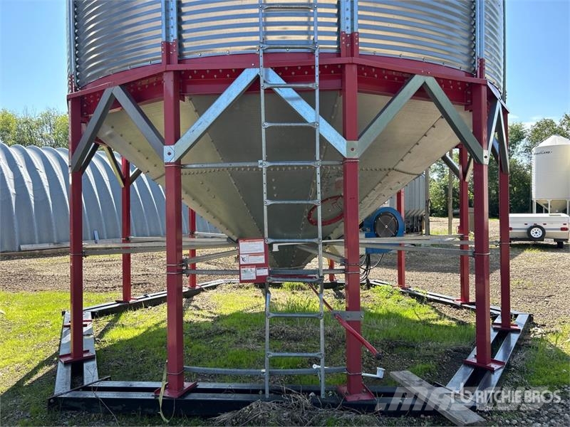 Twister +/- 4000 bu 5 Ring Hopper Grain Bin Crop processing and storage units/machines - Others