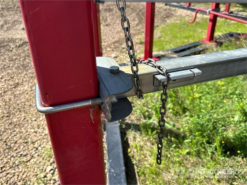 Twister +/- 4000 bu 5 Ring Hopper Grain Bin Crop processing and storage units/machines - Others