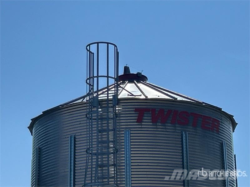Twister +/- 4000 bu 5 Ring Hopper Grain Bin Crop processing and storage units/machines - Others