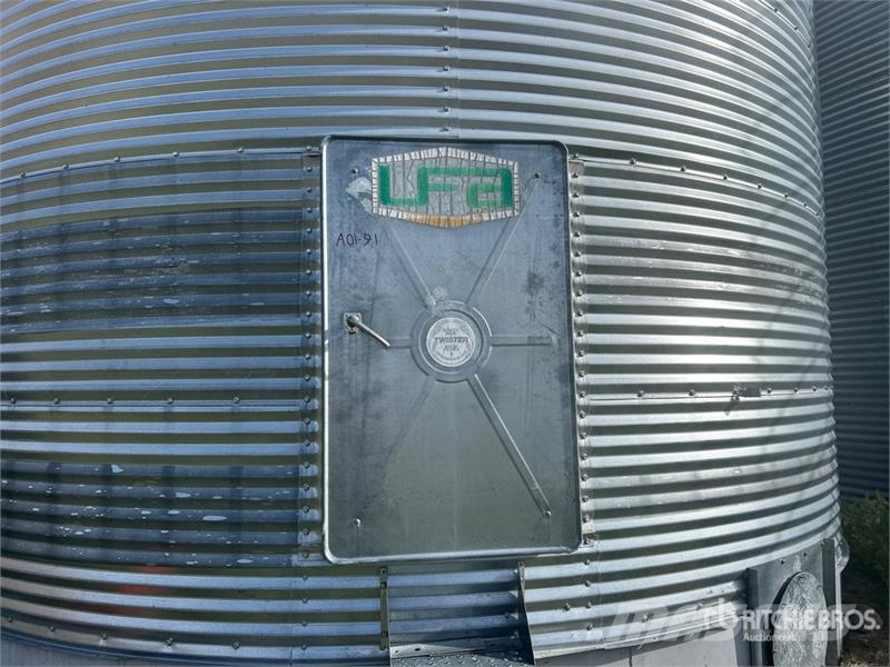 Twister +/- 4400 bu 5 Ring Grain Bin Ekin işleme ve depolama üniteleri/makineleri - Digerleri