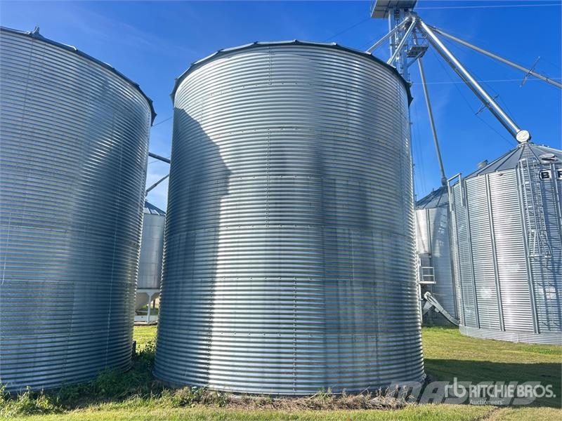 Twister +/- 4600 bu 7 Ring Grain Bin Stockage, conditionnement - Autres