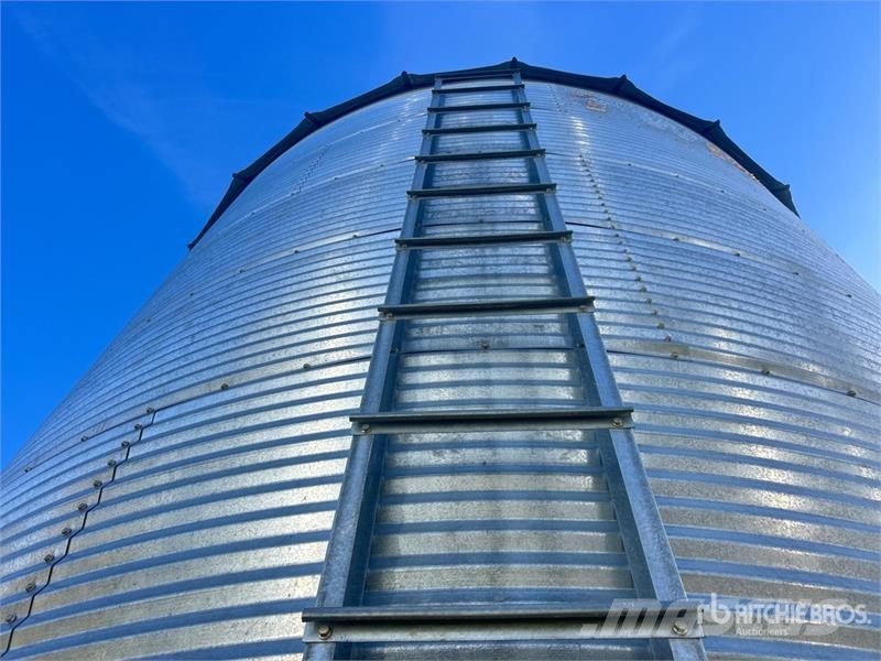 Twister +/- 4600 bu 7 Ring Grain Bin Stockage, conditionnement - Autres