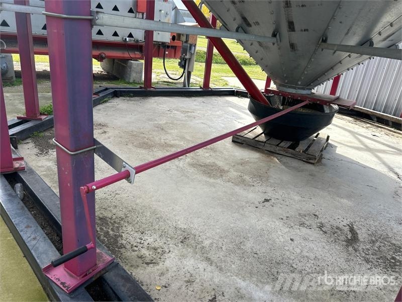 Twister +/- 6000 bu 5 Ring Hopper Grain Bin Stockage, conditionnement - Autres