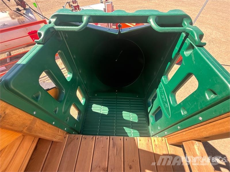 Two-Storey 8 ft x 9 ft x 11 ft Playhouse 其他組件