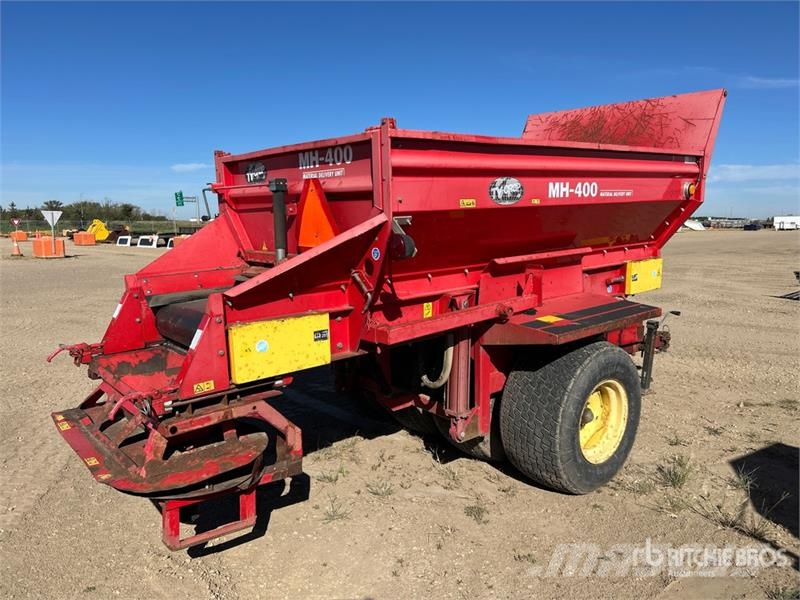  Ty-Crop MH400 Tow Behind Top Dresser Lauksaimniecība- Citi