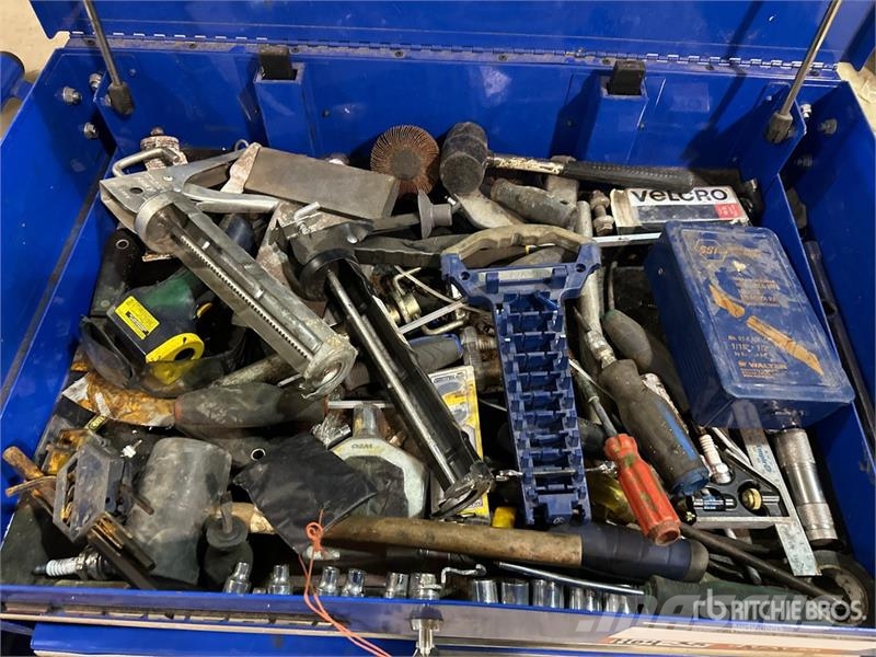  U.S. General 5 Drawer Tool Box معدات البناء - غير ذلك