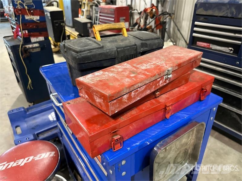  U.S. General 5 Drawer Tool Box معدات البناء - غير ذلك