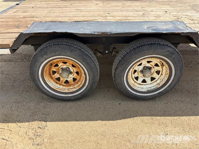 Ubuilt 12 ft T/A Utility Trailer مقطورات أخرى